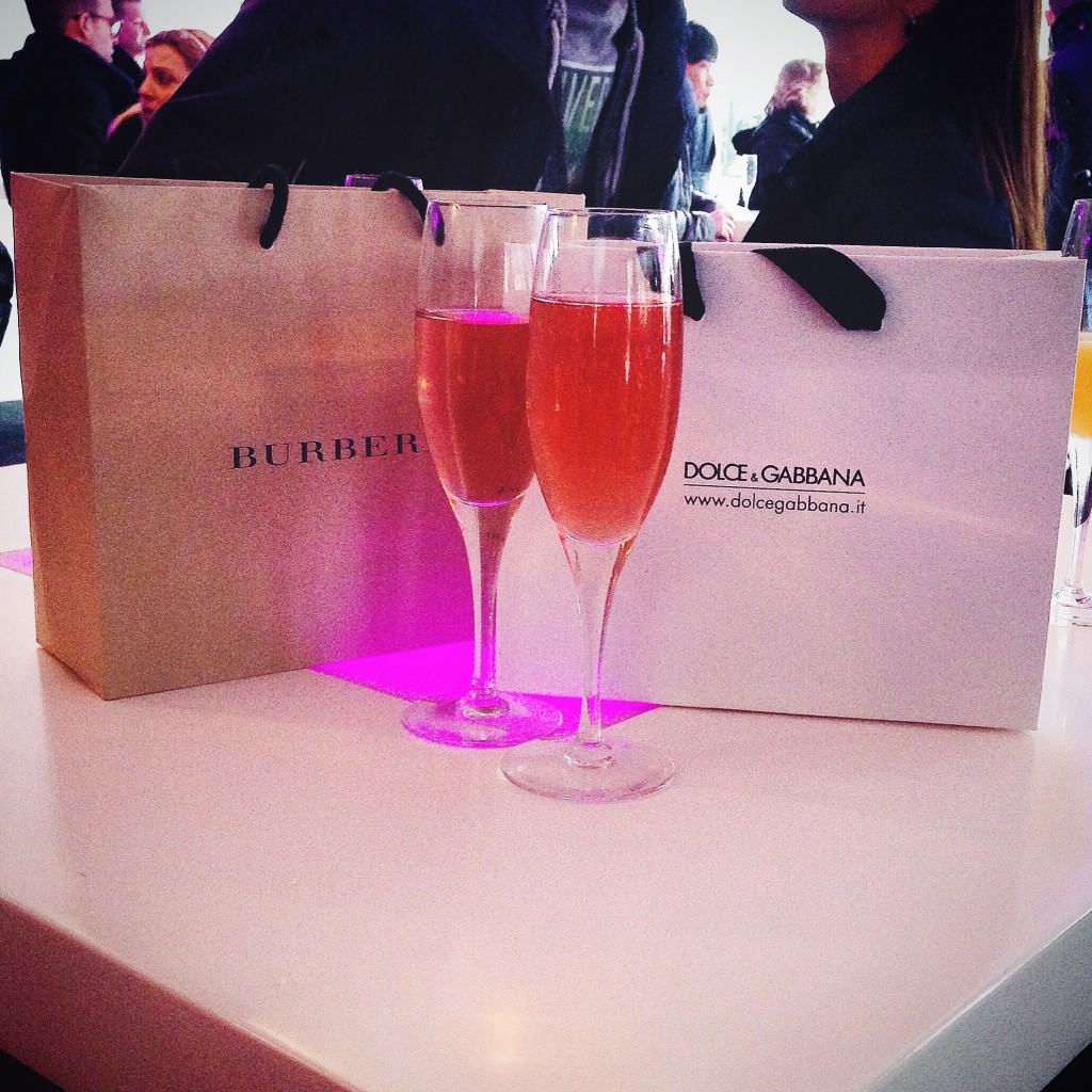 Processed with VSCOcam with f2 preset