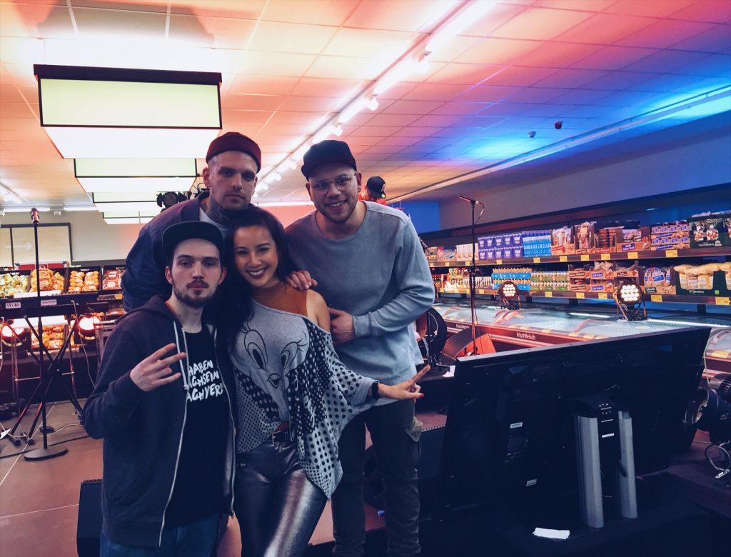 Beats & Rap zwischen Wurst & Gemüse: Fargo Konzert in ALDI SÜD Filiale